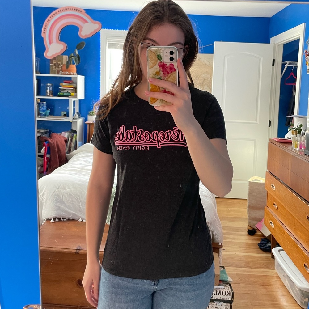Aeropostale t shirt